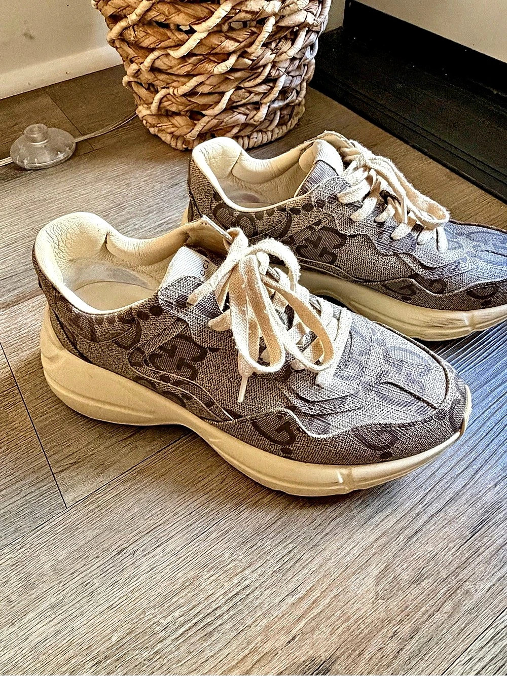 Gucci Rhyton Jumbo GG Sneaker GG Canvas Sneakers in Brown & White